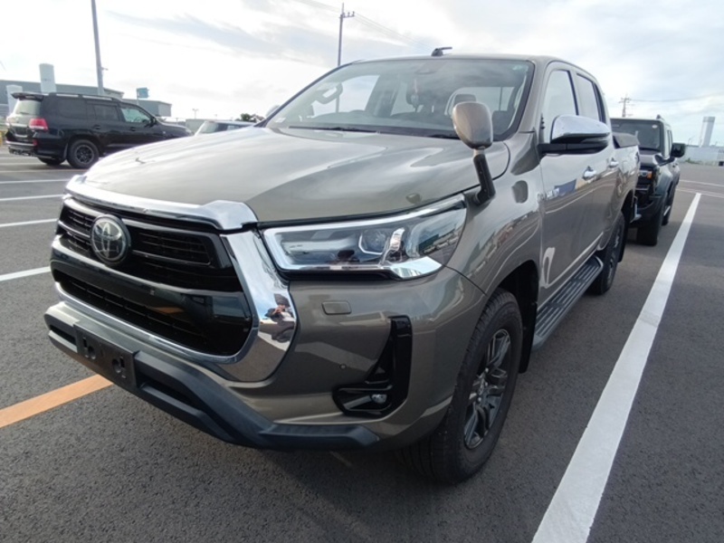 TOYOTA HILUX