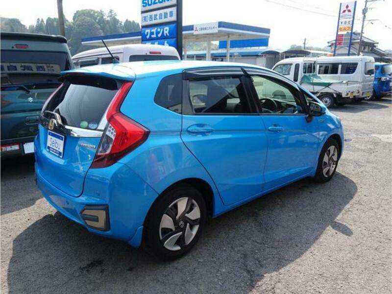 FIT HYBRID
