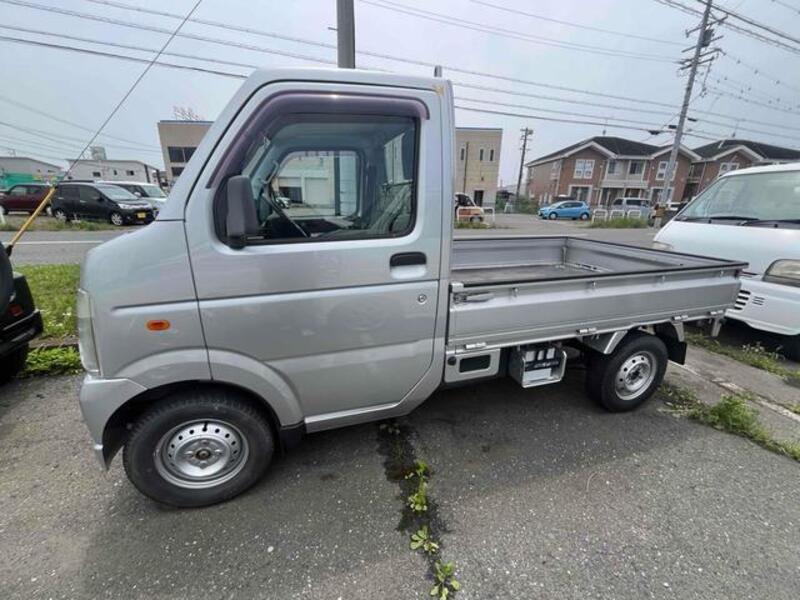 CARRY TRUCK