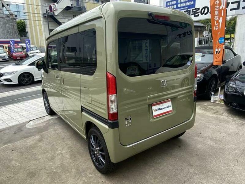 N-VAN