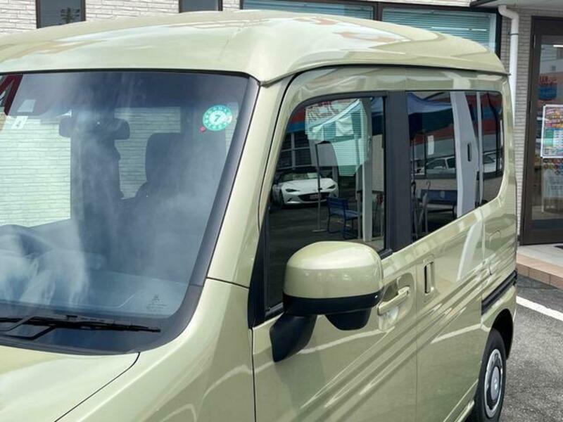 N-VAN