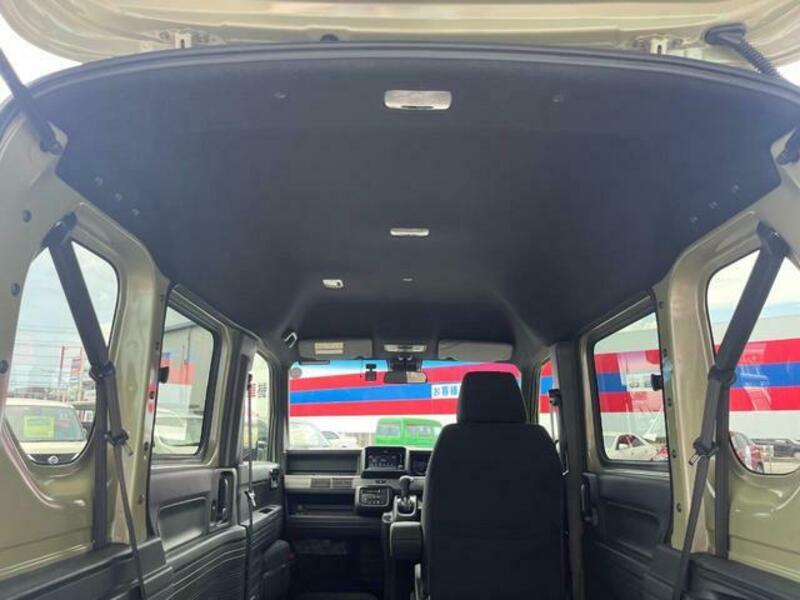 N-VAN