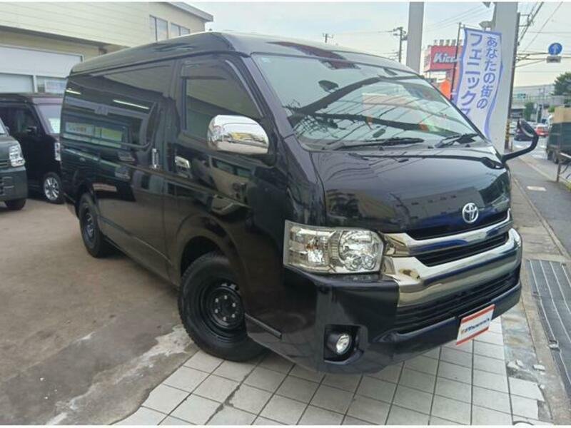 HIACE VAN