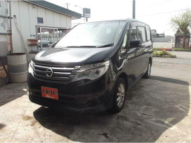 NISSAN SERENA