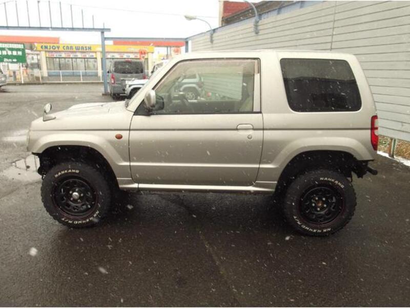 PAJERO MINI