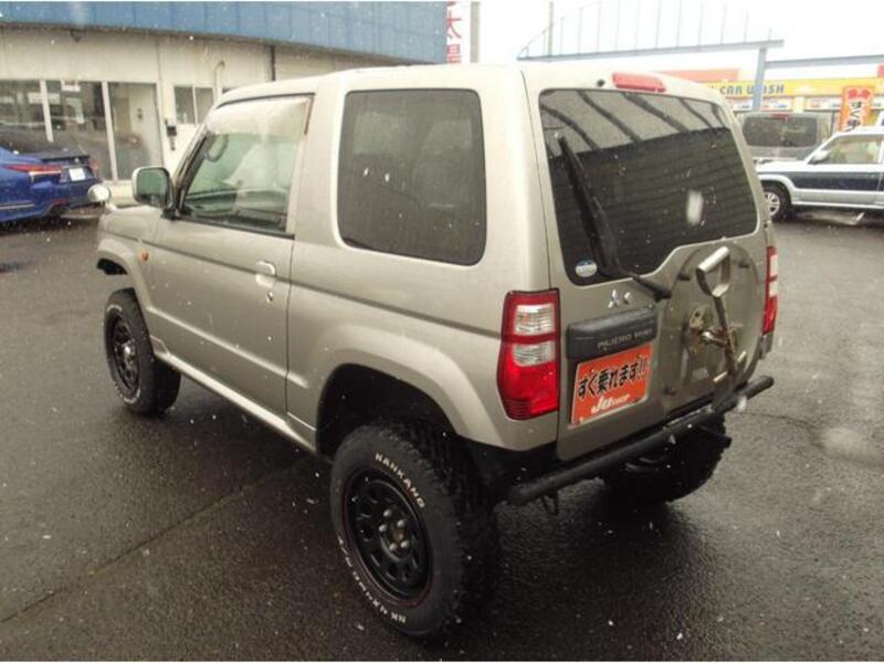 PAJERO MINI