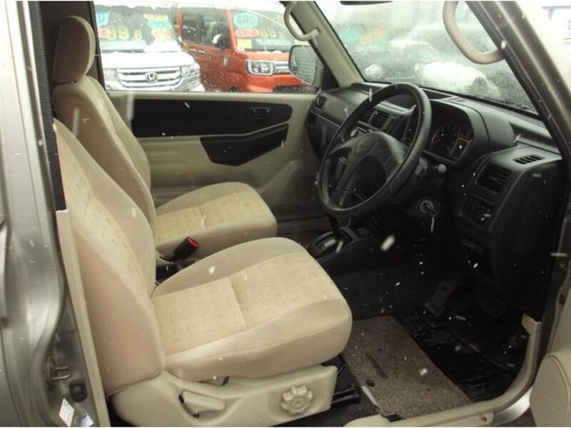 PAJERO MINI