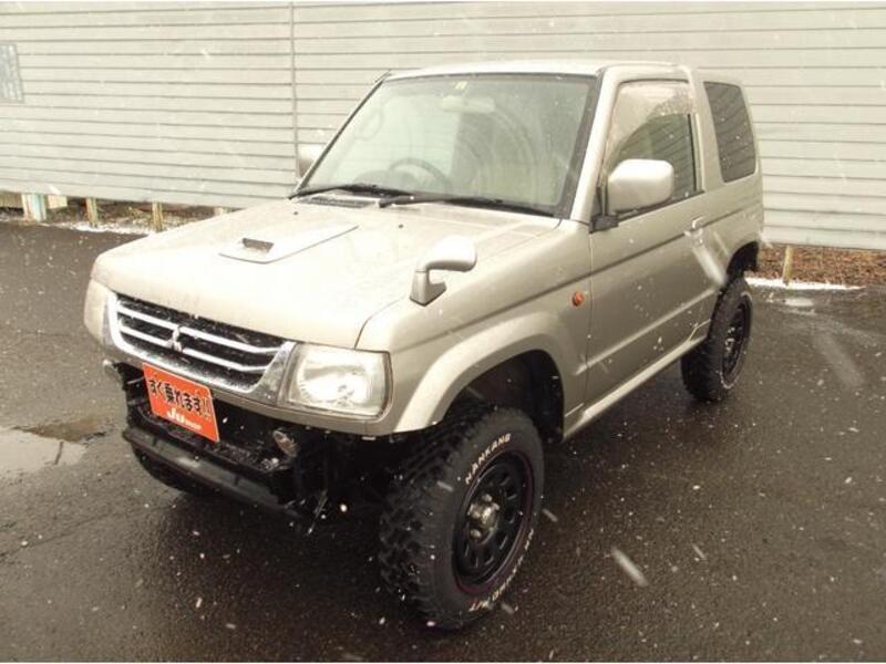 MITSUBISHI PAJERO MINI