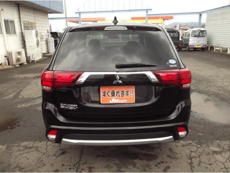 OUTLANDER PHEV