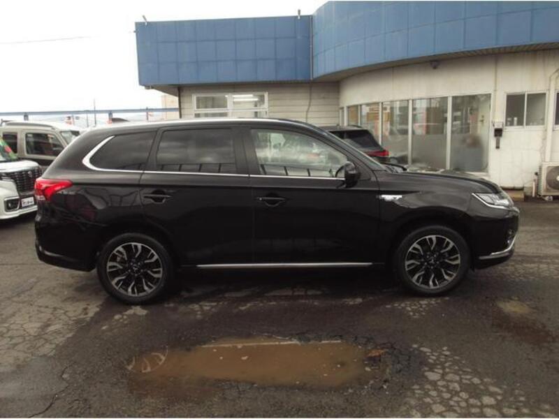 OUTLANDER PHEV