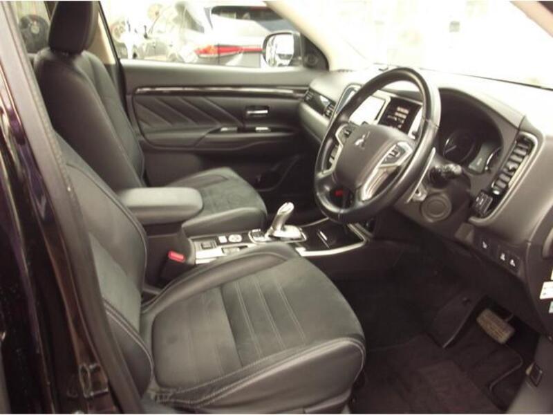 OUTLANDER PHEV