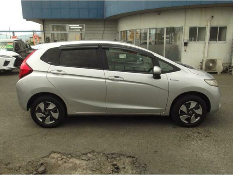 FIT HYBRID