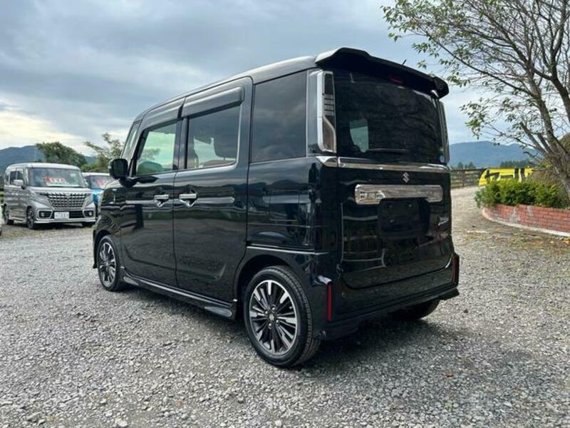 SPACIA CUSTOM