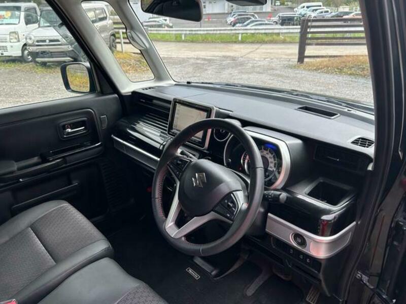 SPACIA CUSTOM