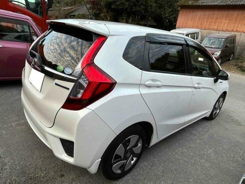 FIT HYBRID