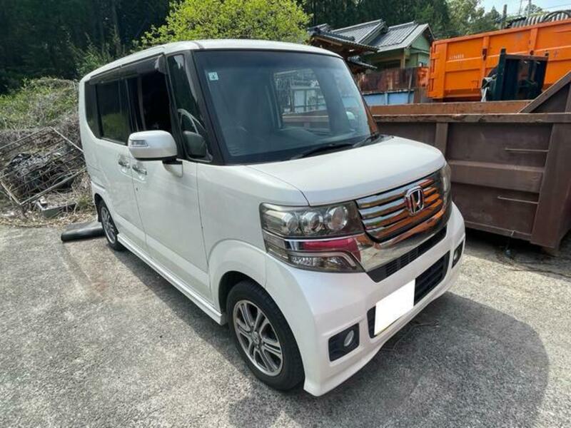 N BOX CUSTOM
