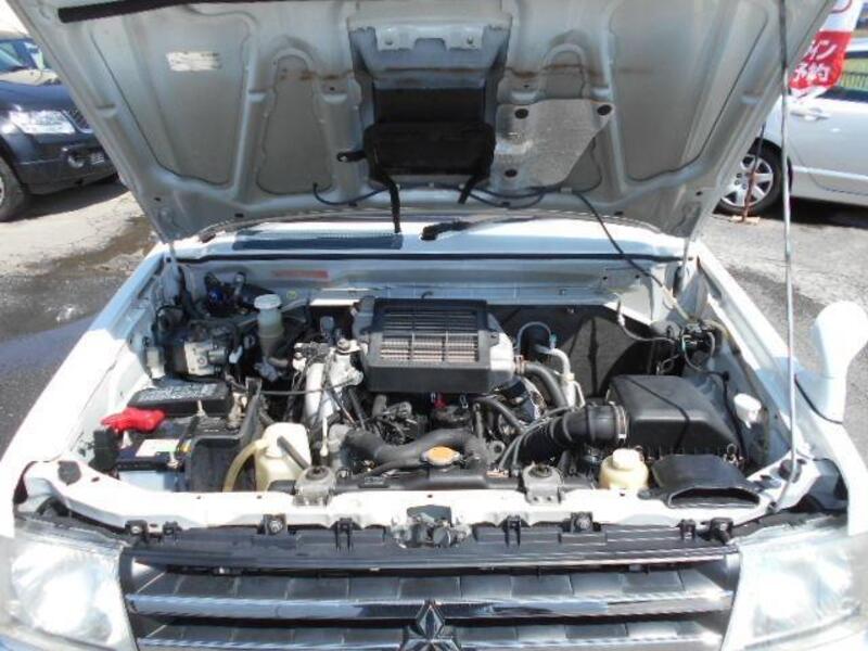 PAJERO MINI