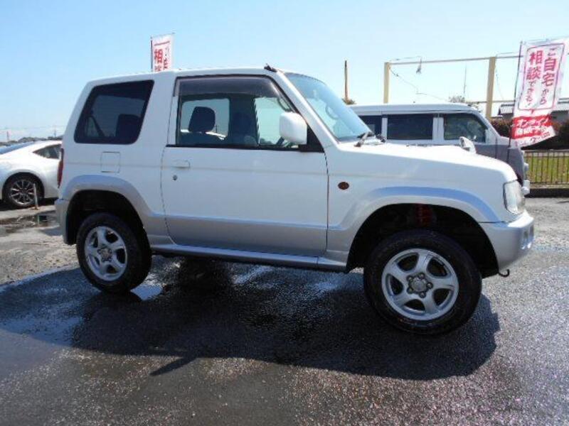 PAJERO MINI