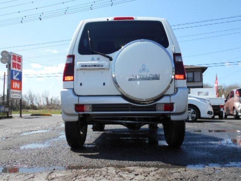 PAJERO MINI
