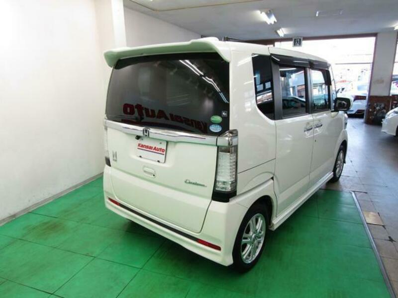 N BOX CUSTOM