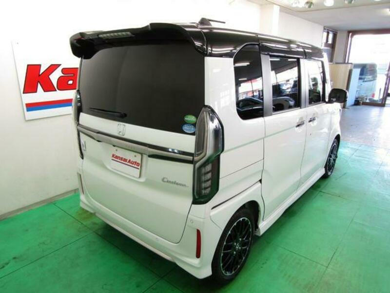 N BOX CUSTOM