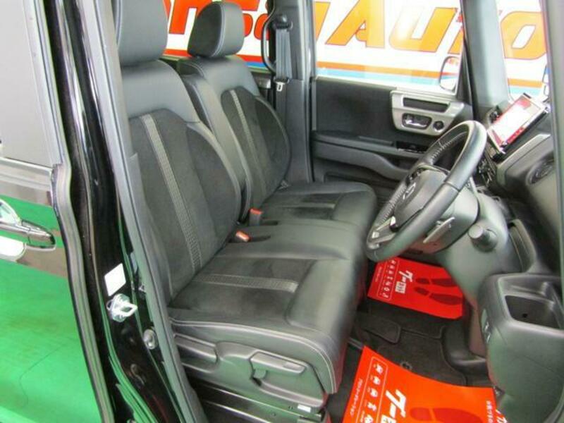 N BOX CUSTOM