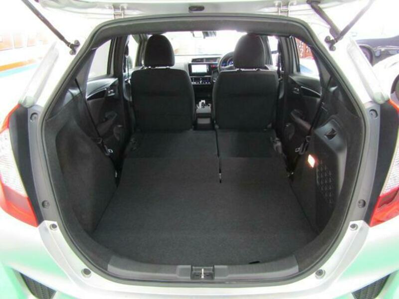FIT HYBRID