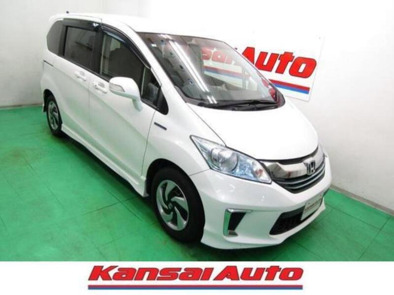 HONDA FREED HYBRID