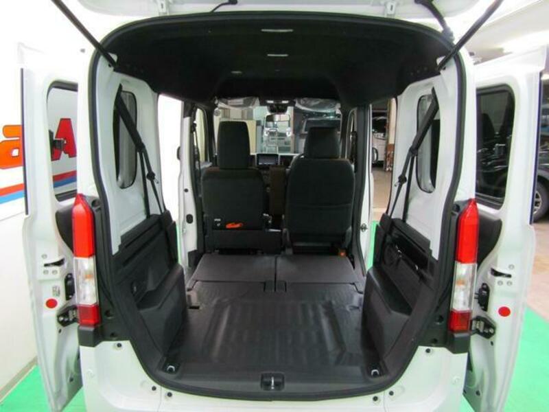 N-VAN