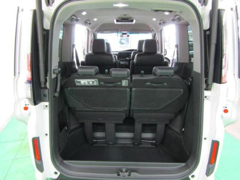 STEPWAGON SPADA