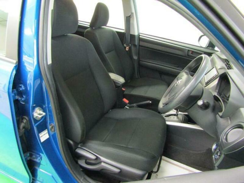 COROLLA FIELDER