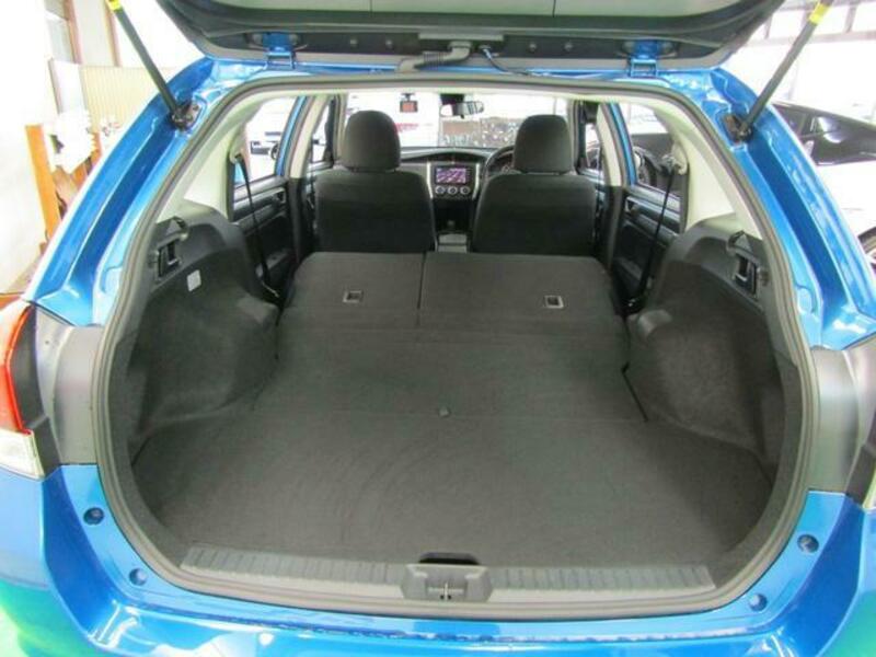 COROLLA FIELDER
