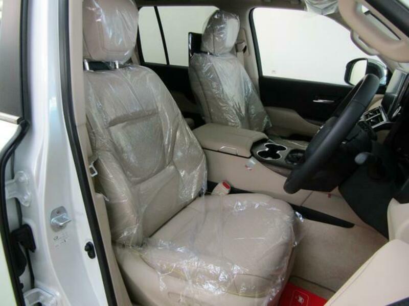 LAND CRUISER