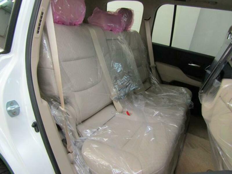 LAND CRUISER