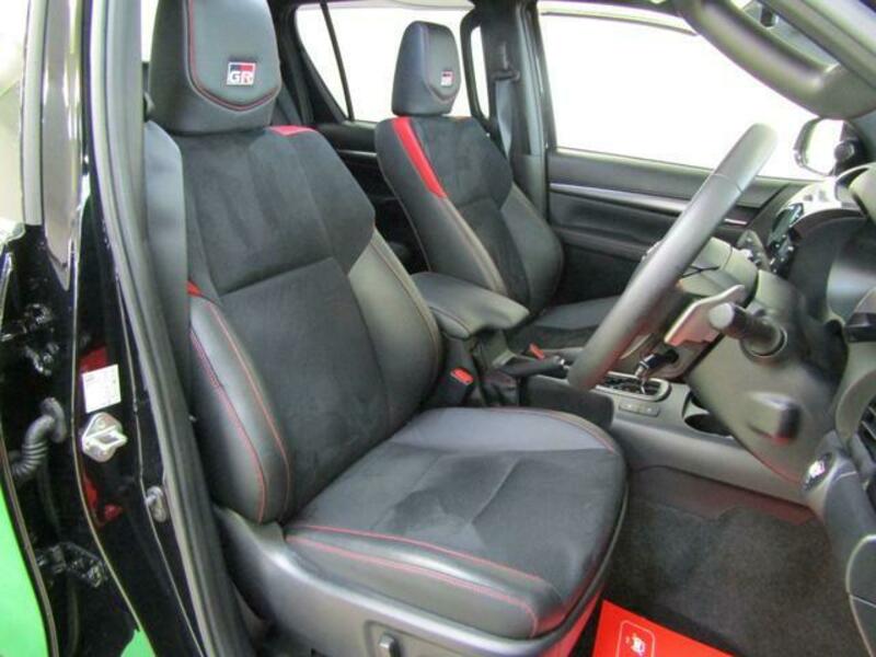 HILUX