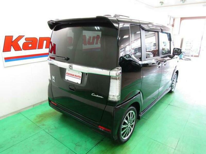 N BOX CUSTOM