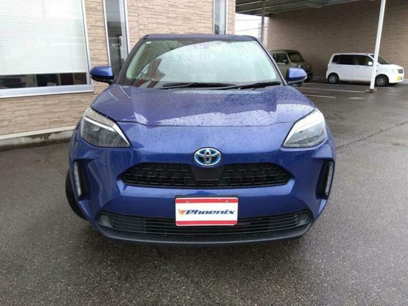 YARIS CROSS
