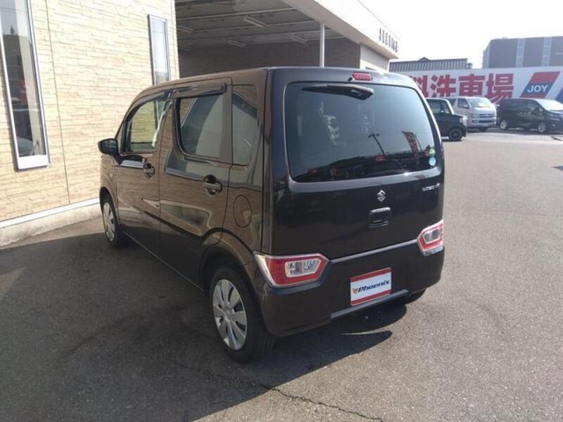 WAGON R