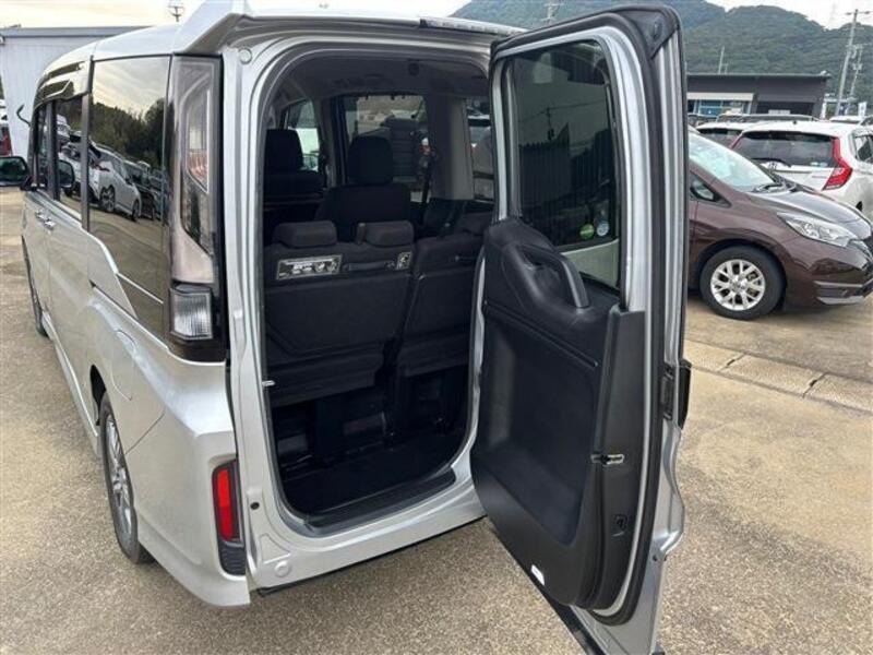 STEPWAGON SPADA