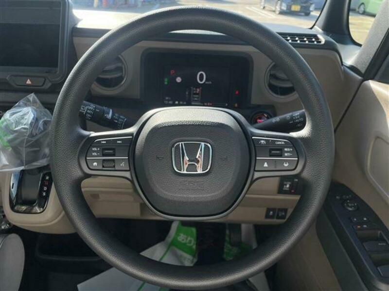 N BOX