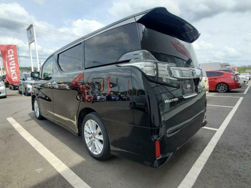 VELLFIRE