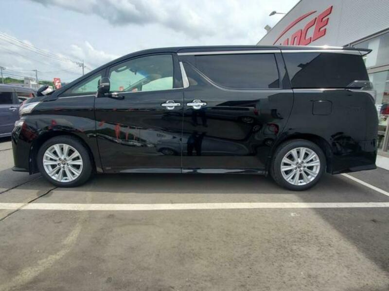 VELLFIRE