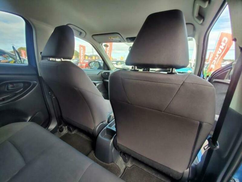 YARIS CROSS