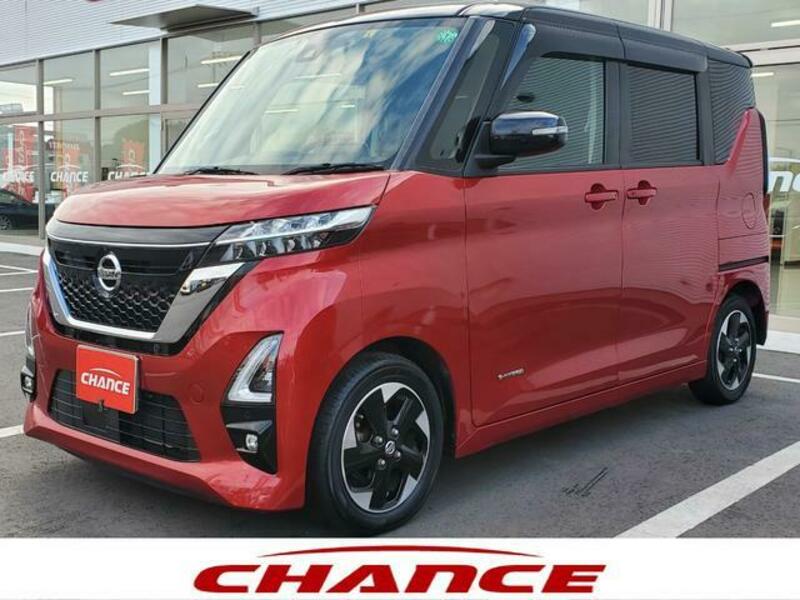 NISSAN ROOX