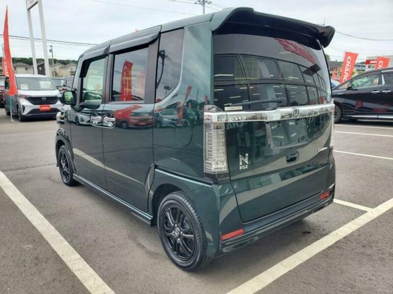 N BOX CUSTOM