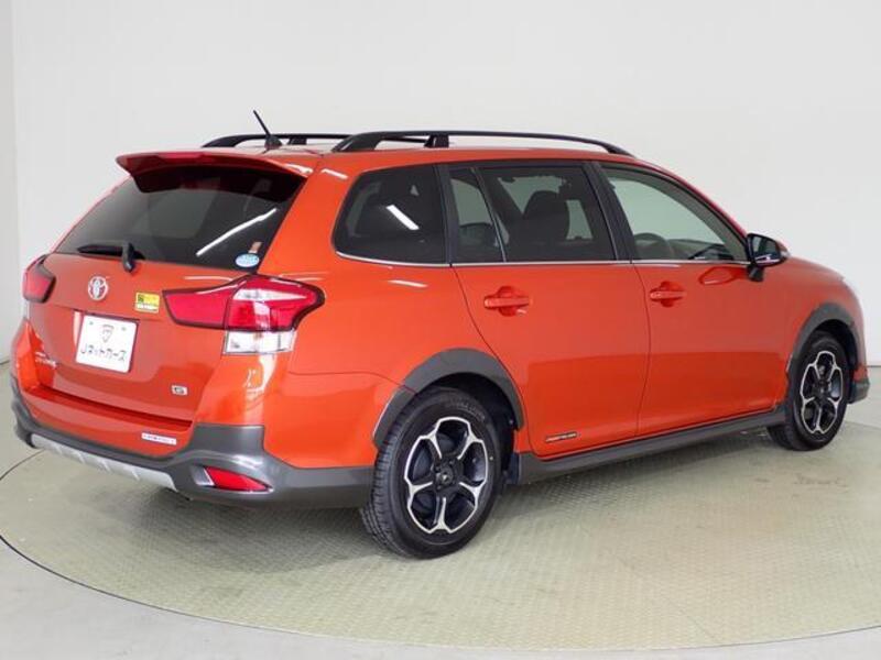 COROLLA FIELDER