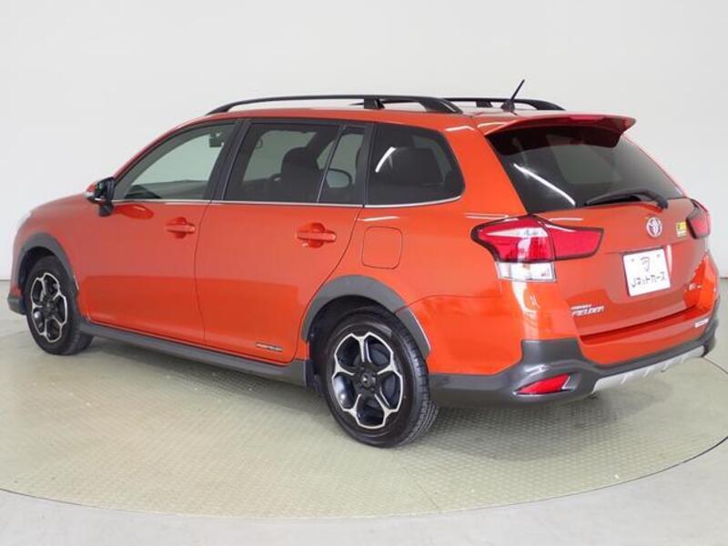 COROLLA FIELDER