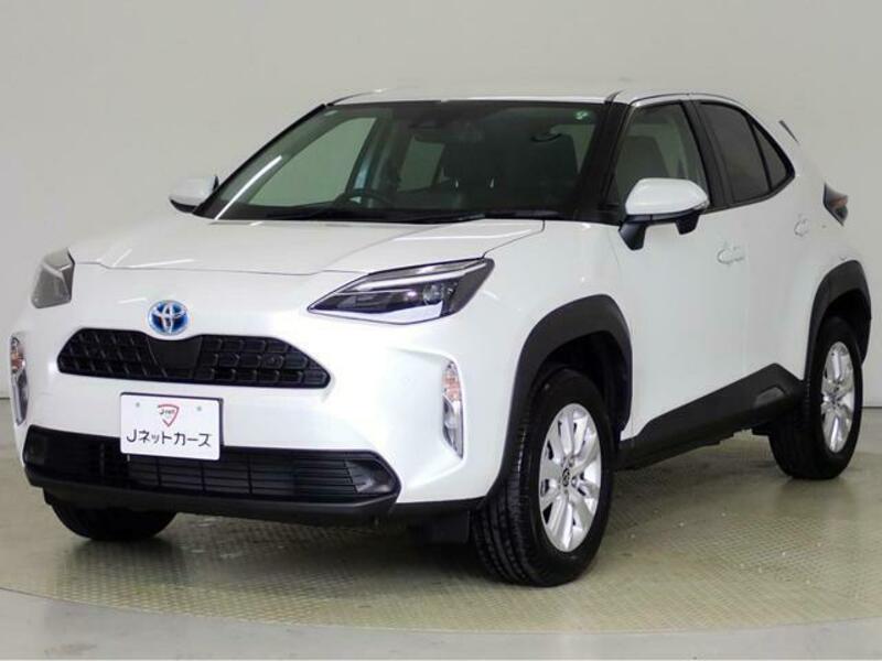 YARIS CROSS