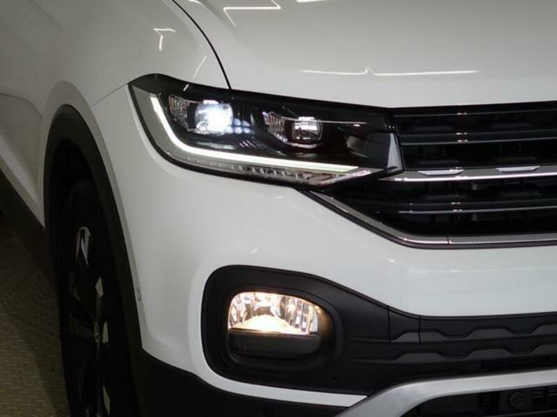 T CROSS
