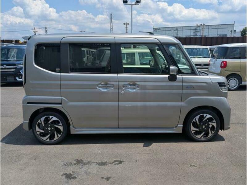 SPACIA CUSTOM